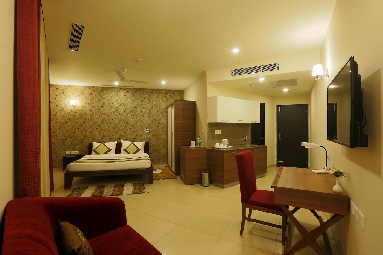 Fairvacanze Inns And Suites Sonipat Bagian luar foto