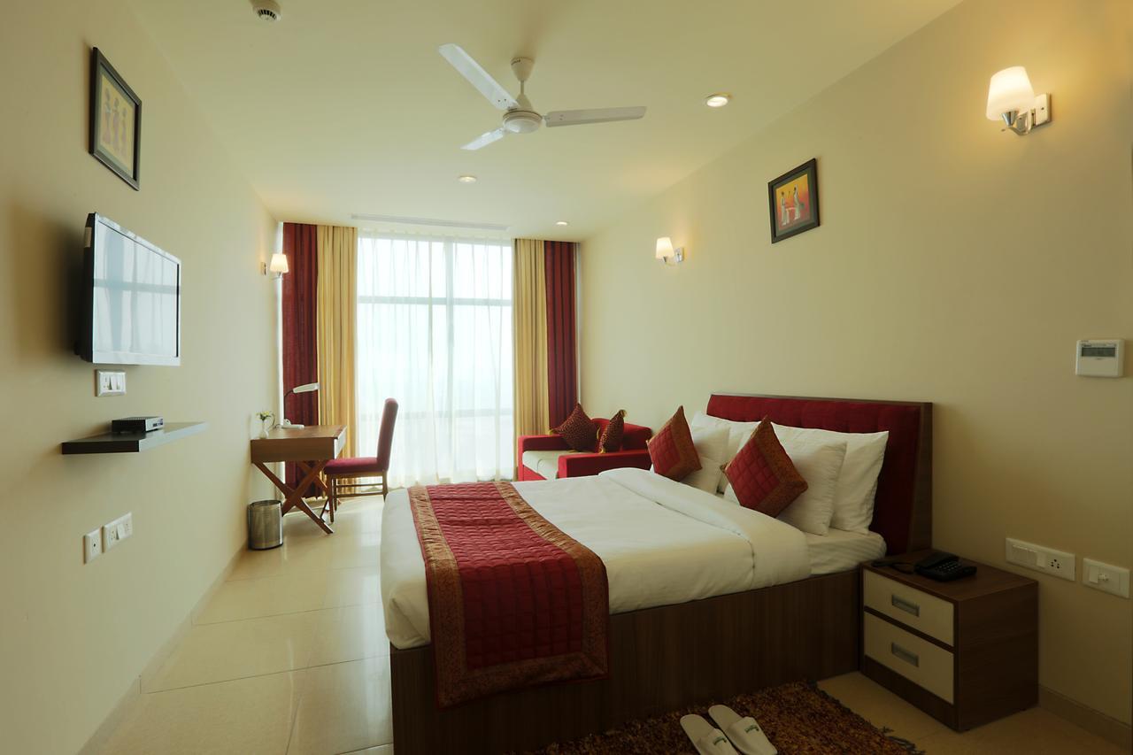 Fairvacanze Inns And Suites Sonipat Bagian luar foto